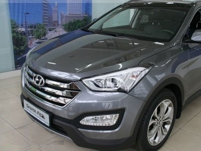 Продам Hyundai Santa Fe, 2015
