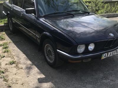 Продам BMW 520 520i в г. Солоницевка, Харьковская область 1983 года выпуска за 1 250$