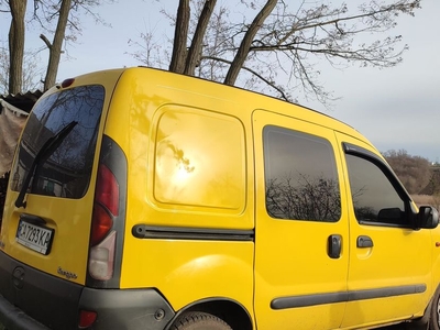 Продам Renault Kangoo груз. в г. Тальное, Черкасская область 2000 года выпуска за 2 650$