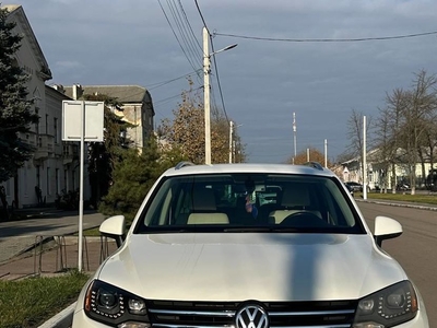 Продам Volkswagen Touareg в г. Килия, Одесская область 2011 года выпуска за 15 000$