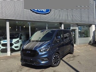 Продам Ford Tourneo Custom 2.0 EcoBlue 6-авт SelectShift(170 л.с.), 2018