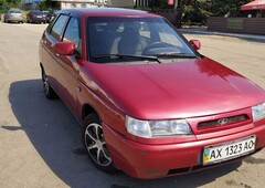 Продам ВАЗ 2112 в Харькове 2004 года выпуска за 3 000$