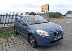 Продам Renault Sandero в Киеве 2010 года выпуска за 5 700$