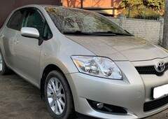 Продам Toyota Auris в Харькове 2008 года выпуска за 8 000$