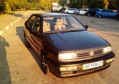Продам Volkswagen Vento в Запорожье 1993 года выпуска за 4 000$
