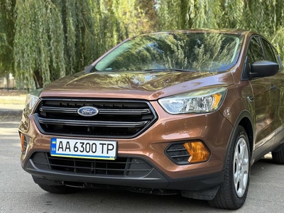 Продам Ford Escape в Киеве 2017 года выпуска за 15 300$