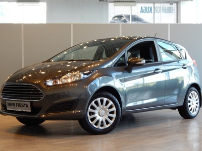 Продам Ford Fiesta 1.0 EcoBoost Powershift (100 л.с.), 2015