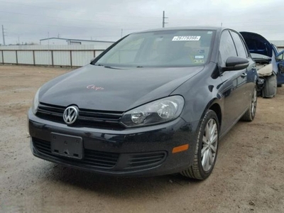 Продам Volkswagen Golf, 2011