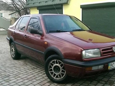 Продам Volkswagen Vento, 1994