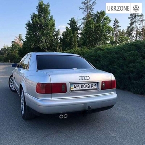 Audi A8 I (D2) Рестайлинг 2001