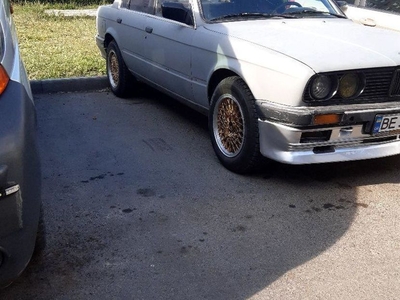 Продам BMW 318 в г. Южный, Одесская область 1986 года выпуска за 1 799$