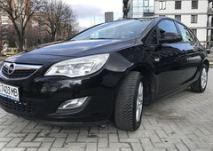 Продам Opel Astra J в Львове 2010 года выпуска за 7 100$