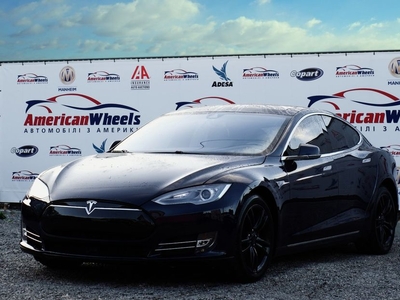 Продам Tesla Model S 85 Dual Motor-Air suspension в Черновцах 2015 года выпуска за 30 100$