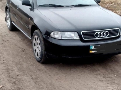 Продам Audi A4 в Харькове 1996 года выпуска за 2 300$