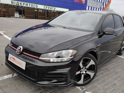 Продам Volkswagen Golf GTI в Николаеве 2018 года выпуска за 20 800$