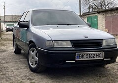 Продам Opel Vectra A в г. Сарны, Ровенская область 1990 года выпуска за 2 500$