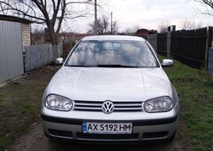Продам Volkswagen Golf VI в Харькове 2002 года выпуска за 5 000$