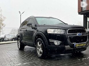 Купить Chevrolet Captiva 2012 в Черновцах