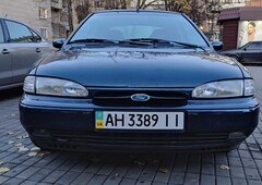 Продам Ford Mondeo в г. Першотравенск, Днепропетровская область 1995 года выпуска за 2 400$