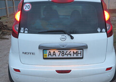 Продам Nissan Note в Киеве 2011 года выпуска за 8 000$