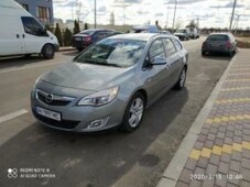 Продам Opel Astra J Opel Astra J COSMO SPORTS TOUR в Киеве 2011 года выпуска за 8 300$