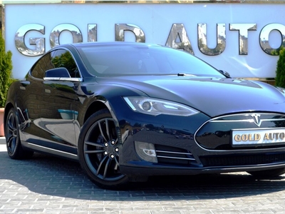 Продам Tesla Model S P85 в Одессе 2013 года выпуска за 25 500$