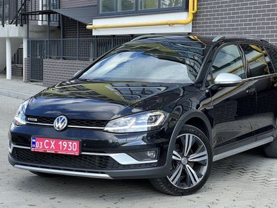 Продам Volkswagen Golf VII Alltrack 2.0 135 kw DYNAUDIO в Львове 2018 года выпуска за дог.