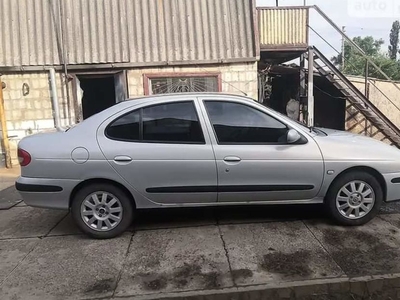 Продам Renault Megane в г. Новогродовка, Донецкая область 2002 года выпуска за 3 800$