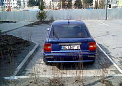 Продам Opel Vectra A в Львове 1989 года выпуска за 1 650$