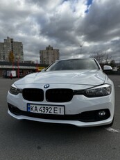 BMW 320I 2017 рік