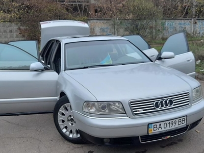 Продам Audi A8 в Кропивницком 1996 года выпуска за 4 500$