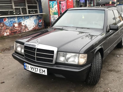 Продам Mercedes-Benz C-Class W201 190 в Полтаве 1988 года выпуска за 3 200$