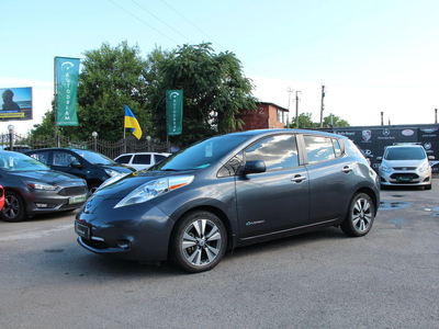 Продам Nissan Leaf в Одессе 2013 года выпуска за 7 499$