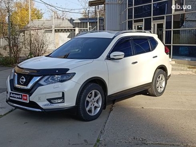 Купить Nissan X-Trail 2017 в Харькове