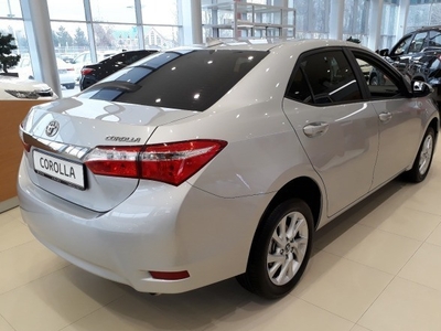 Продам Toyota Corolla 1.6 MT (122 л.с.), 2014