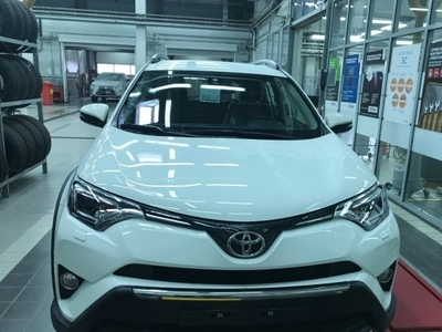 Продам Toyota RAV4 2.2 D AT 4WD (150 л.с.), 2015