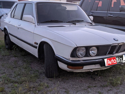 Продам BMW 520 в Ровно 1982 года выпуска за 2 900$