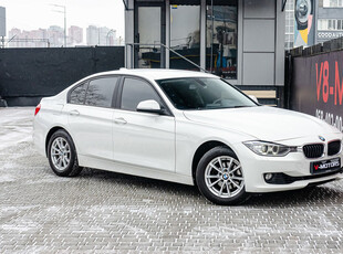 Продам BMW 320 i в Киеве 2012 года выпуска за 14 200$