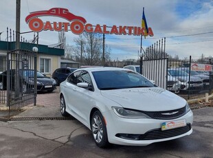 Продам Chrysler 200 в Николаеве 2015 года выпуска за 14 999$