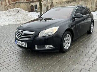 Продам Opel Insignia в г. Яготин, Киевская область 2011 года выпуска за 3 950$