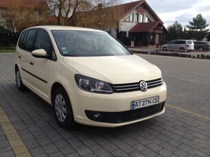 Продам Volkswagen Touran 2.0 TDI DSG (110 л.с.), 2013