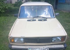 Продам ВАЗ 2105 в Черновцах 1990 года выпуска за 1 000$