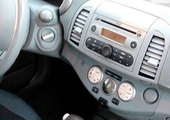 Nissan Micra 2006 салон