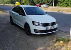 Продам Volkswagen Polo Седан в Черновцах 2018 года выпуска за 13 300$
