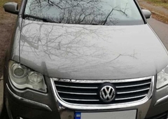 Продам Volkswagen Touran в Киеве 2007 года выпуска за 7 498$