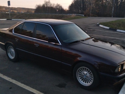 Продам BMW 520 в Сумах 1991 года выпуска за 3 600$