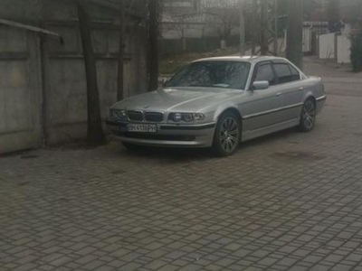 Продам BMW 740 в Одессе 2000 года выпуска за 7 777$