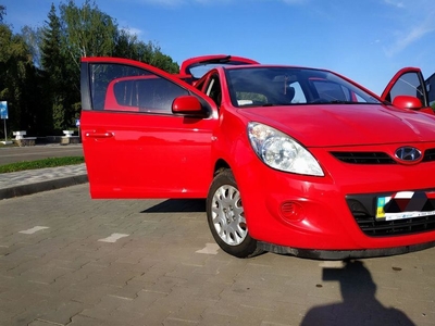 Продам Hyundai i20 в г. Белая Церковь, Киевская область 2011 года выпуска за 7 300$