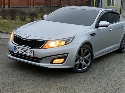 Продам Kia Optima Maxi в Днепре 2013 года выпуска за 9 500$