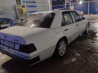 Продам Mercedes-Benz E-Class в г. Коломыя, Ивано-Франковская область 1991 года выпуска за 1 800$